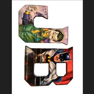 DC Comics Batman/Joker Lenticular 3D Changing Letters B/J